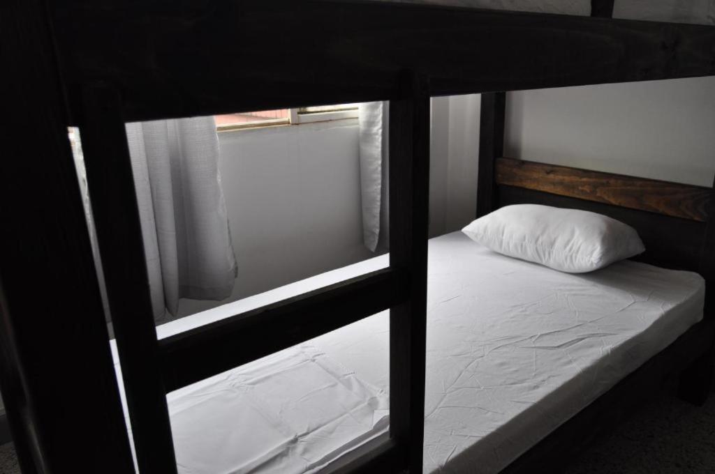 La Clave Hostel Cali Extérieur photo